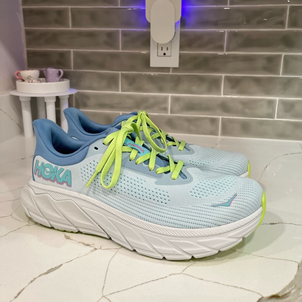 Hoka Arahi 7 Running Shoes Women’s Size 8.5D Color Blue - Picture 2 of 8
